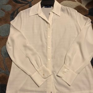 🥳Woman’s White Professional Blouse